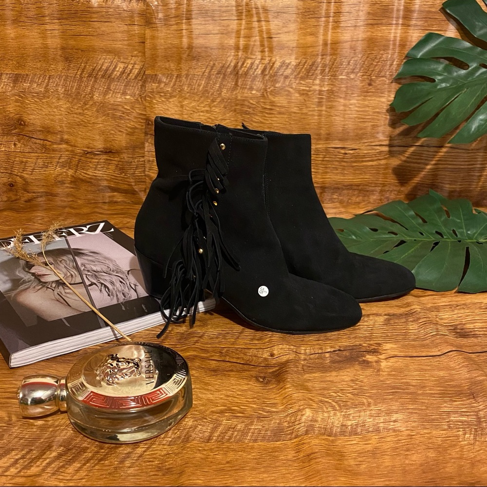 COPY - Vero Cuoio L'Autre Chose d'Archive black suede ankle boot with fringe si…